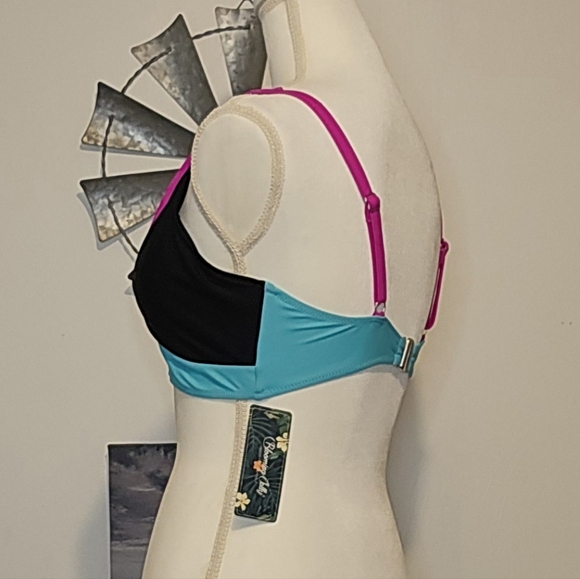 Women's bathing suit top medium NWT - Picture 4 of 5